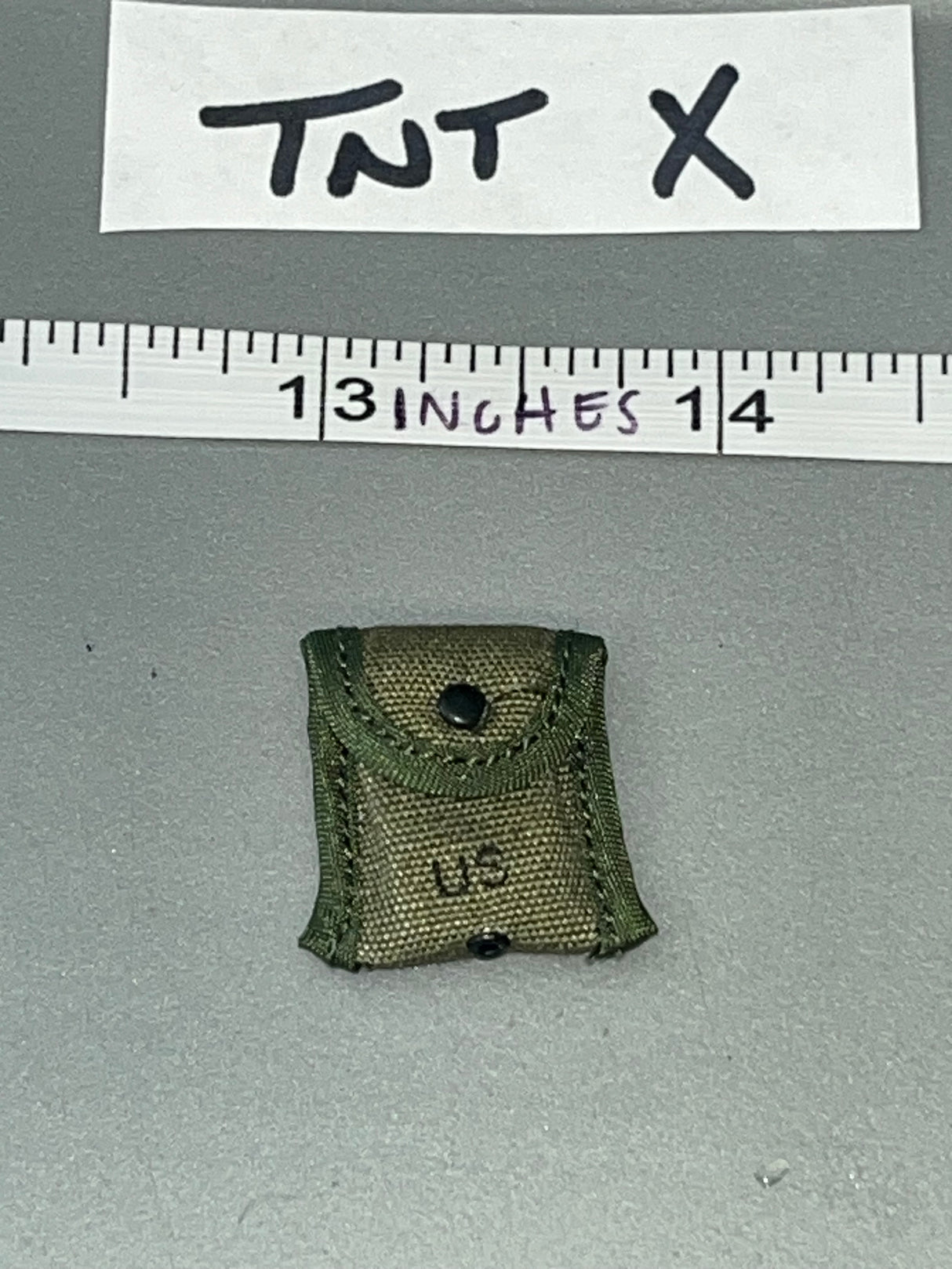 1/6 Scale Vietnam US Compass Pouch - USMC Hue  - Doechii