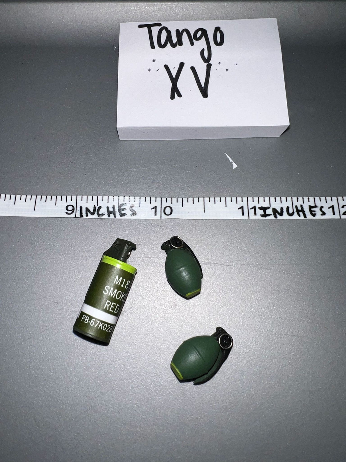 1/6 Scale Vietnam US Grenade Lot