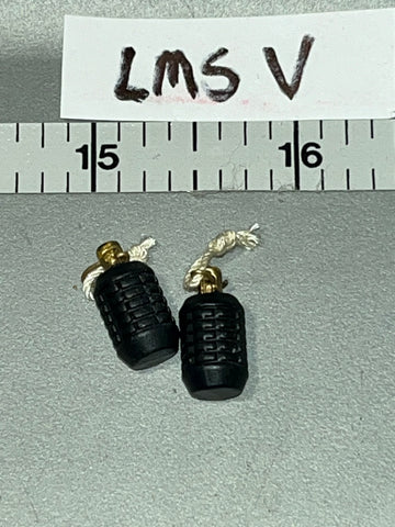 1/6 Scale WWII Japanese Grenades - IQO