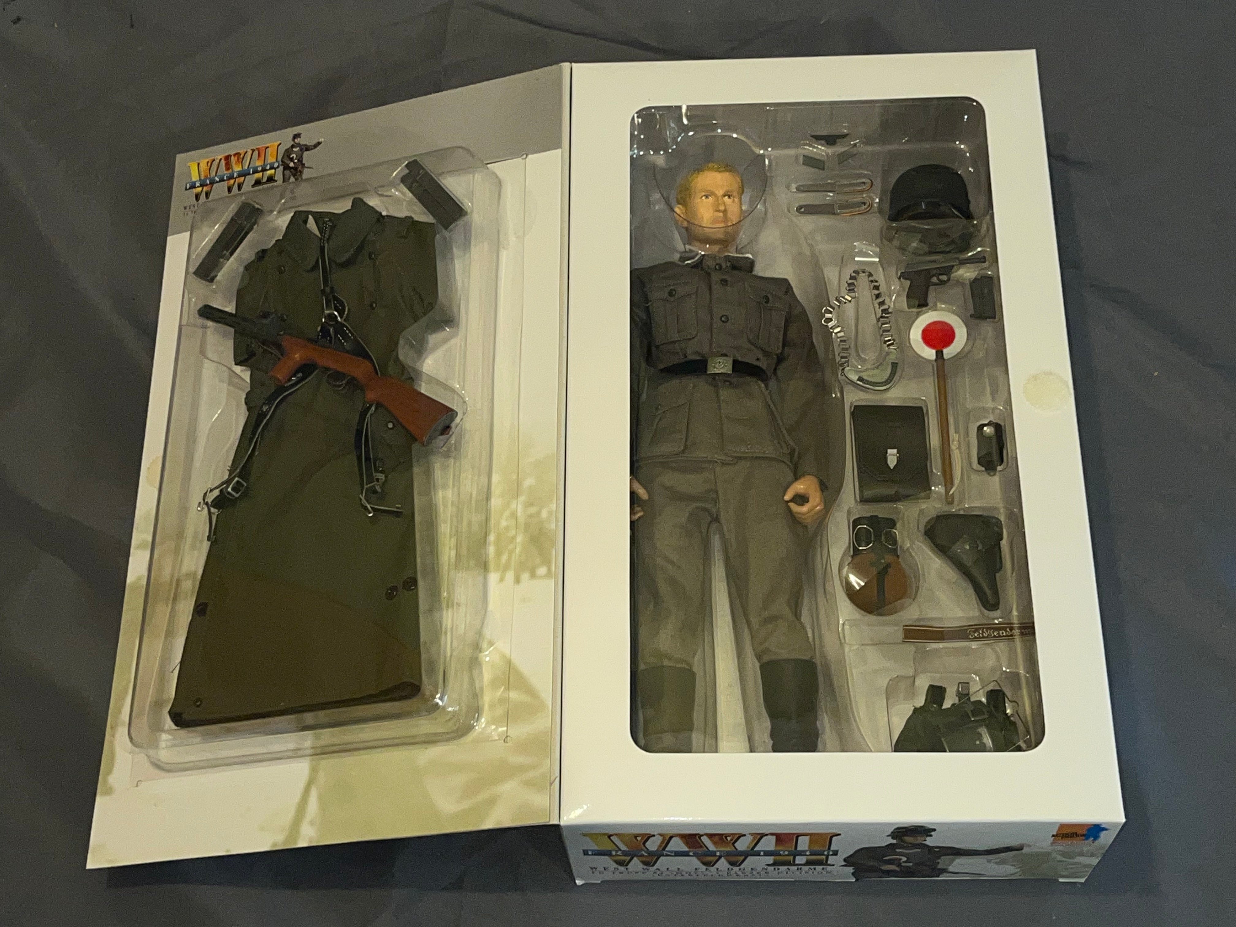 1/6 Scale WWII GERMAN Military Police Bruno Schott - NIB Dragon