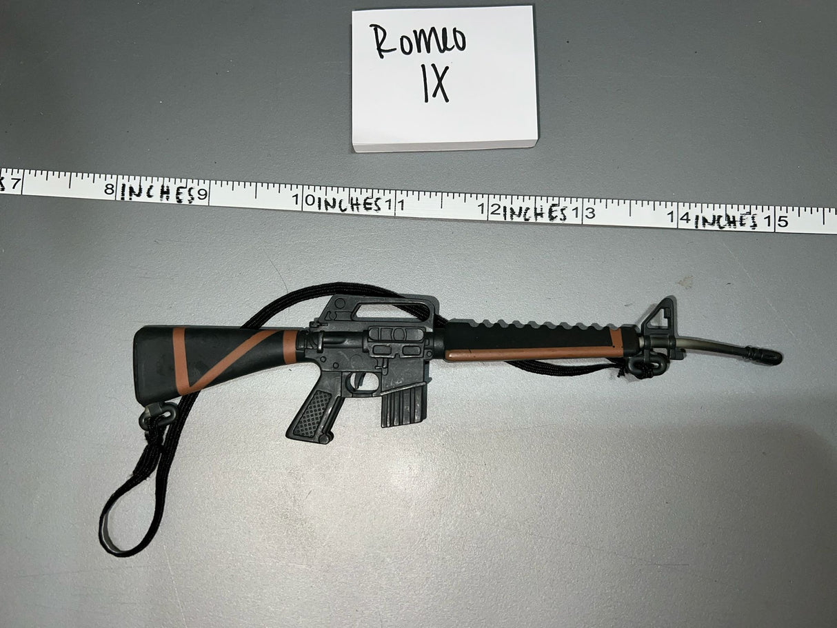 1:6 Scale Vietnam Era US M-16 Rifle