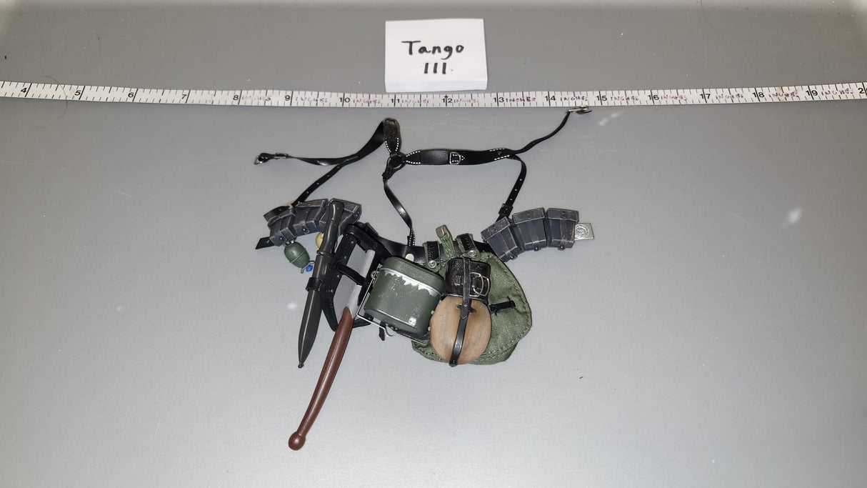 1/6 Scale WWII German Field Gear Lot