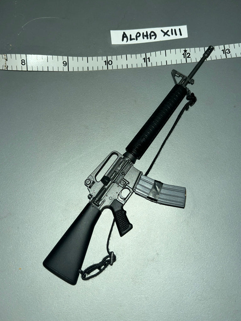 1:6 Modern Era M-16 Rifle