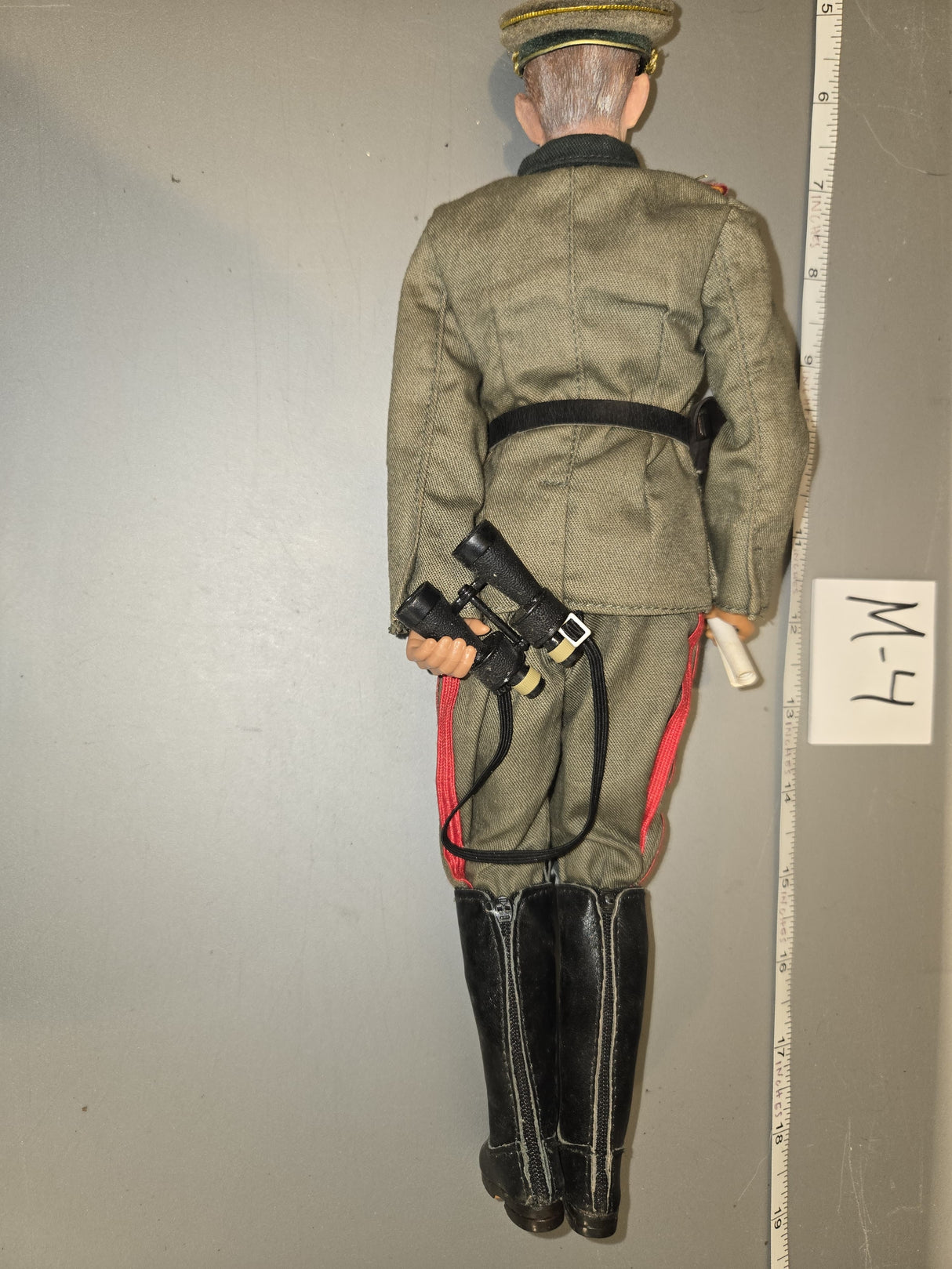 1:6 Scale WWII German General Field Marshal Dressed Figure - Dragon