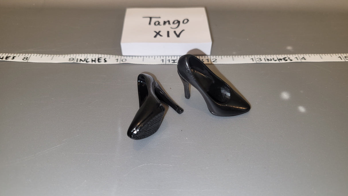 1:6 Scale Modern Civilian Female Black High Heel Shoes