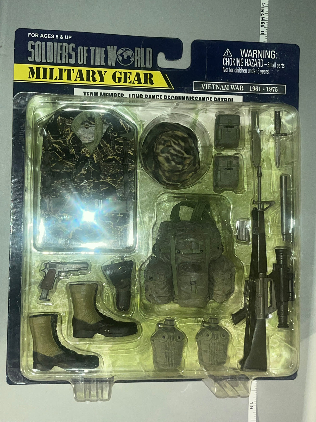 1/6 Scale Vietnam Long Range Reconnaissance Patrol - Formative International SOTW Soldiers of the World NIB Uniform Set