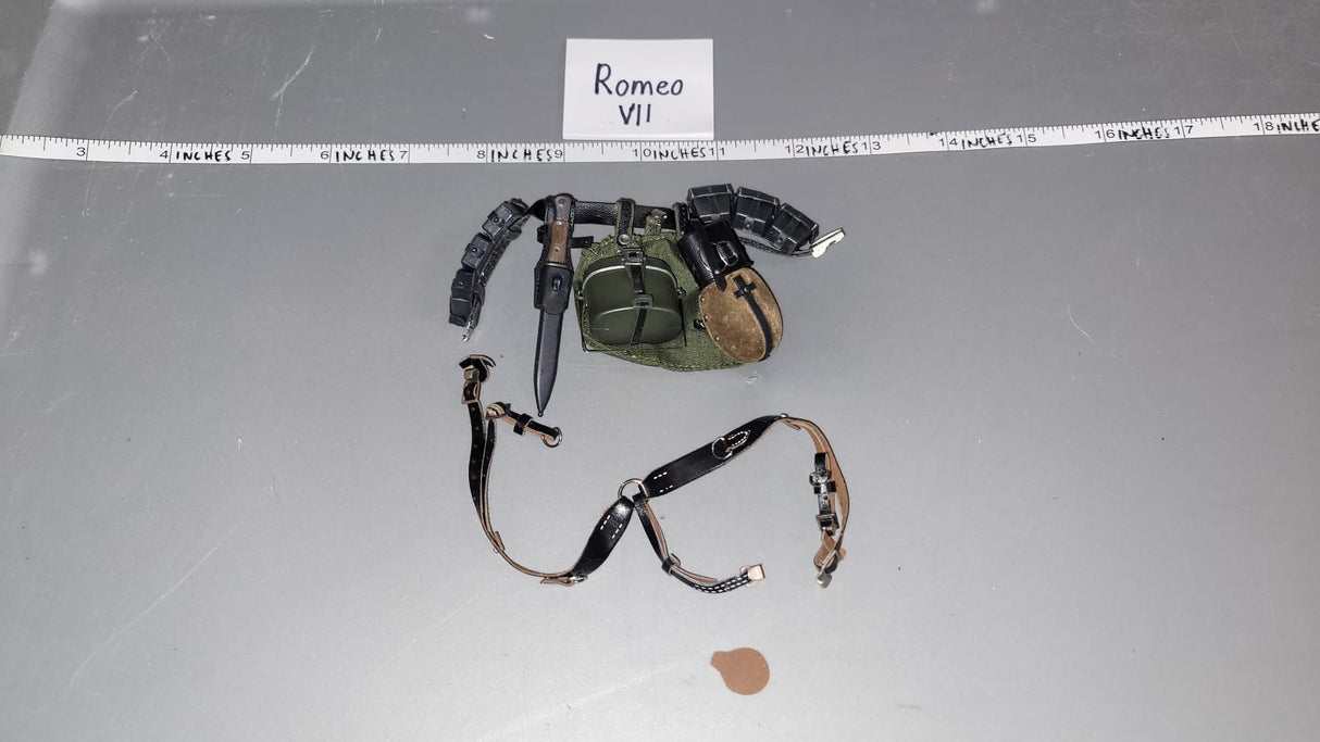 1/6 Scale WWII German Field Gear Lot