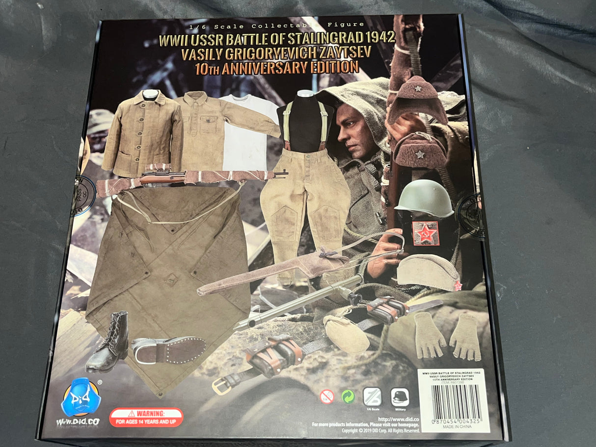 1/6 Scale WWII Russian BATTLE OF STALINGRAD VASILY GRIGORVEVICH ZAVTSEV- NIB DID