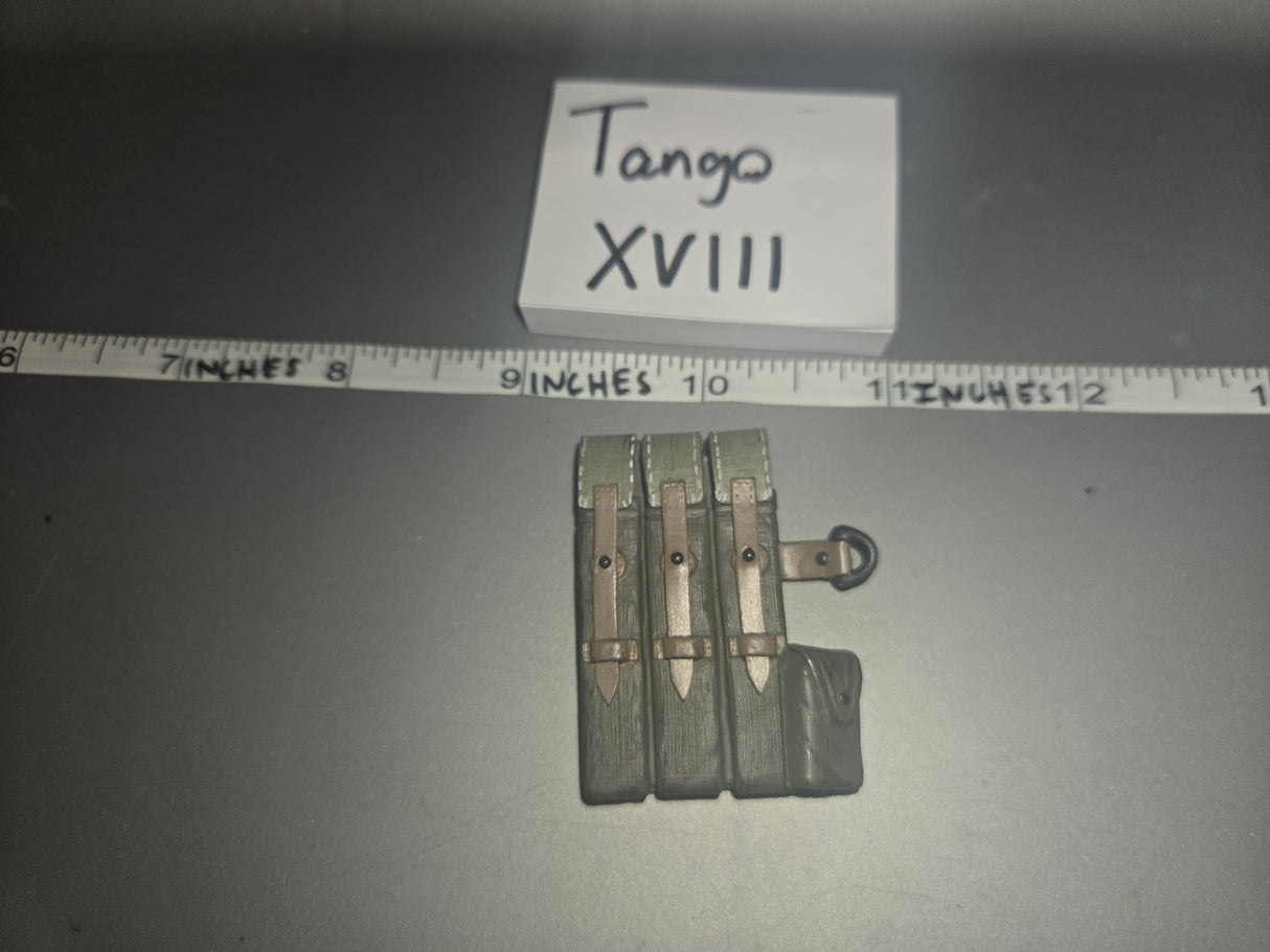 1/6 Scale WWII German MP-40 Pouch