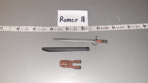 1/6 Scale WWII Japanese Metal Bayonet and Sheath