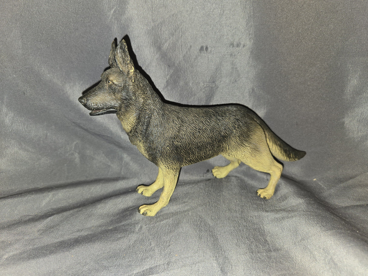 1/6 Scale WWII German Dog - Military Police German Shepherd