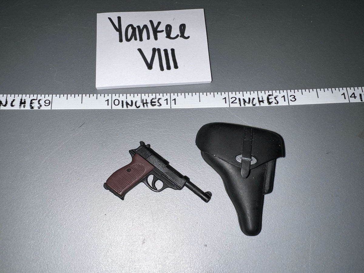 1/6 Scale WWII German Pistol and Holster - dragon