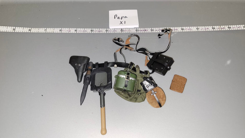 1/6 Scale WWII German Field Gear Lot
