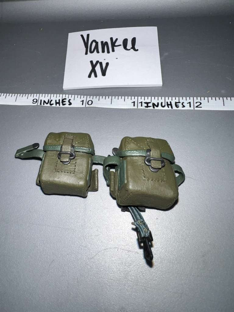 1/6 Scale Vietnam M-16 Pouch Lot