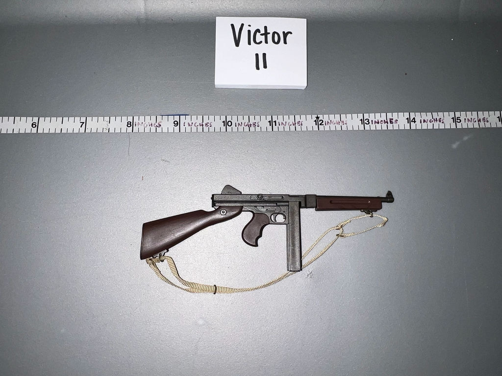 1/6 Scale WWII US Thompson Submachine Gun
