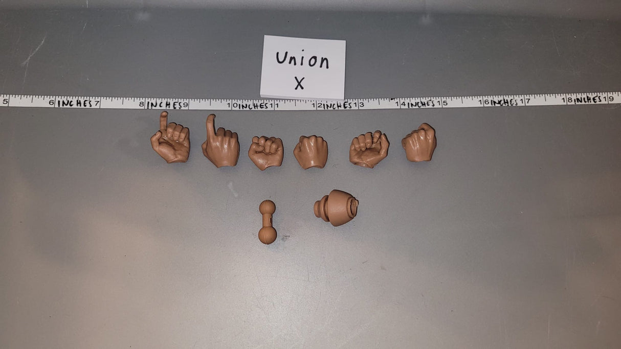 1/6 Scale Nude Figure Hand Lot