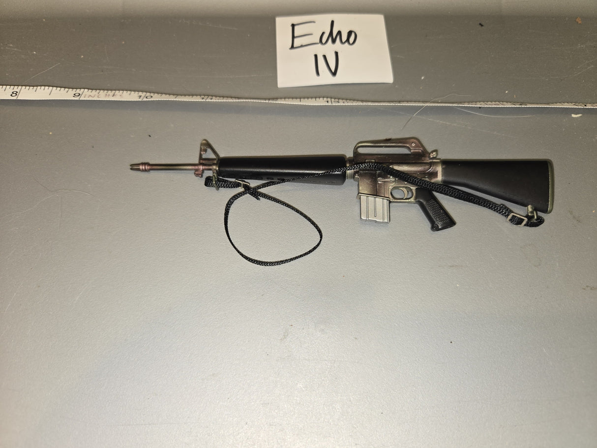 1:6 Scale Vietnam Era US M-16 Rifle