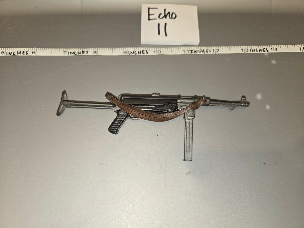 1/6 Scale WWII German MP-40
