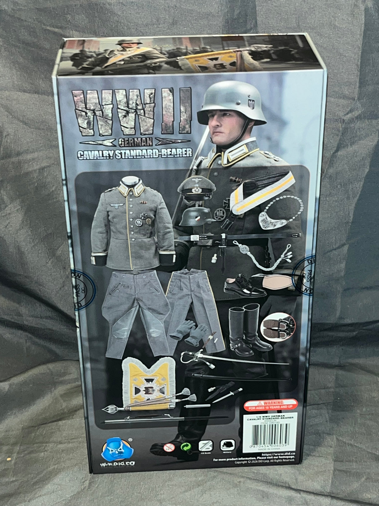 1/6 Scale WWII German Cavalry Standard Bearer Dress Uniform Figure - NIB DID D80193