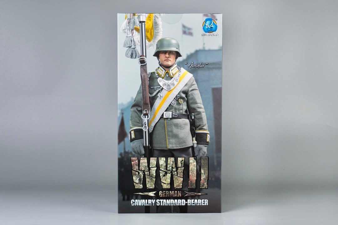 1/6 Scale WWII German Cavalry Standard Bearer Dress Uniform Figure - NIB DID D80193