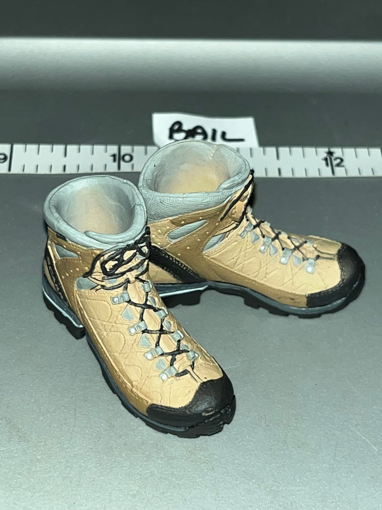 1:6 Modern Era Hiking Boots