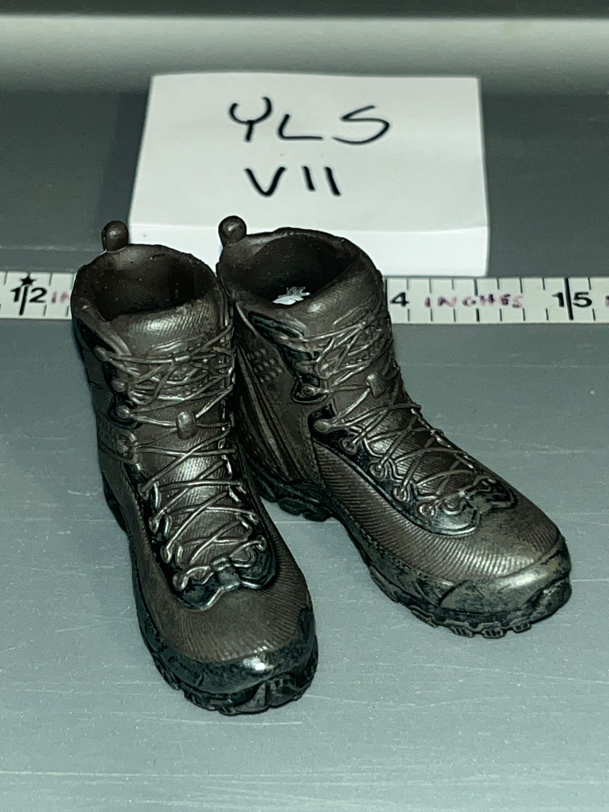 1/6 Scale Modern Era Boots - Present Toys Wasteland Ranger