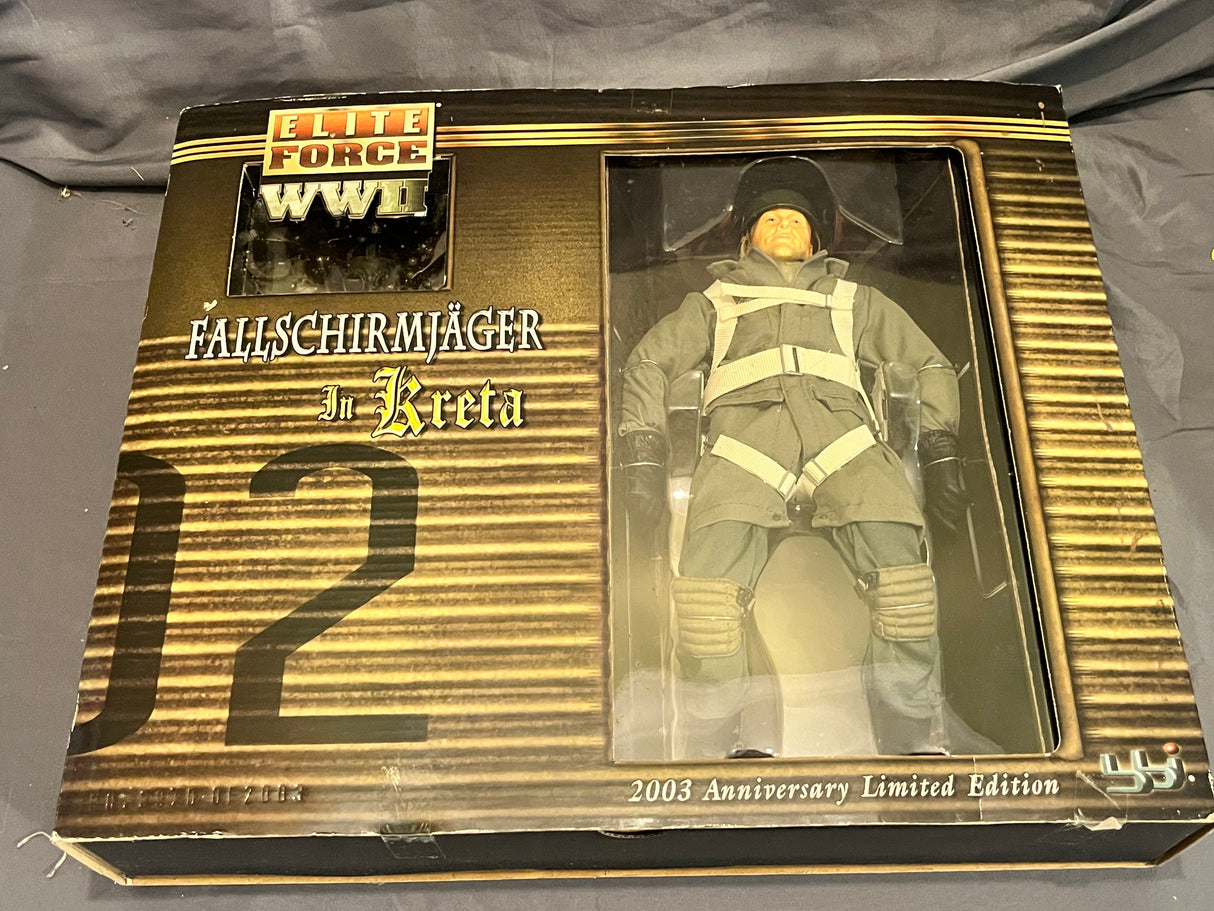 1/6 Scale WWII GERMAN Fallschirmjager in Crete - NIB BBI