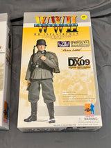 1/6 Scale WWII GERMAN Infantryman Hans Leiter DX09 - NIB Dragon