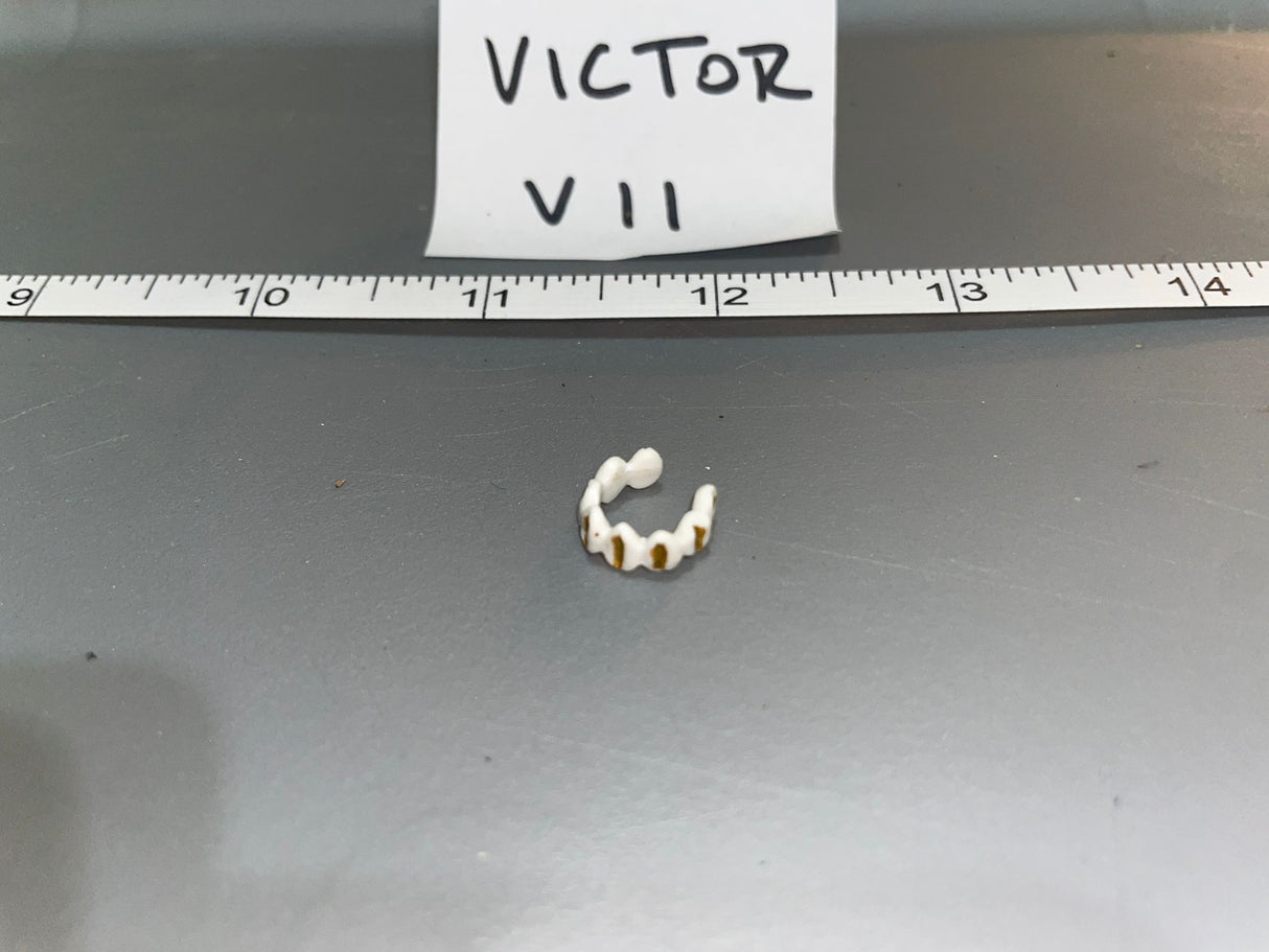 1/6 Scale Native American Western Era Shell Bracelet