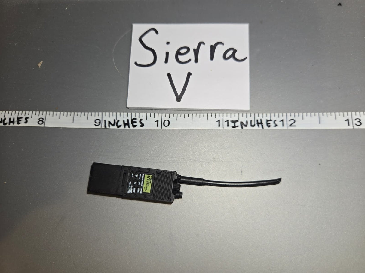 1/6 Scale Modern Era Radio