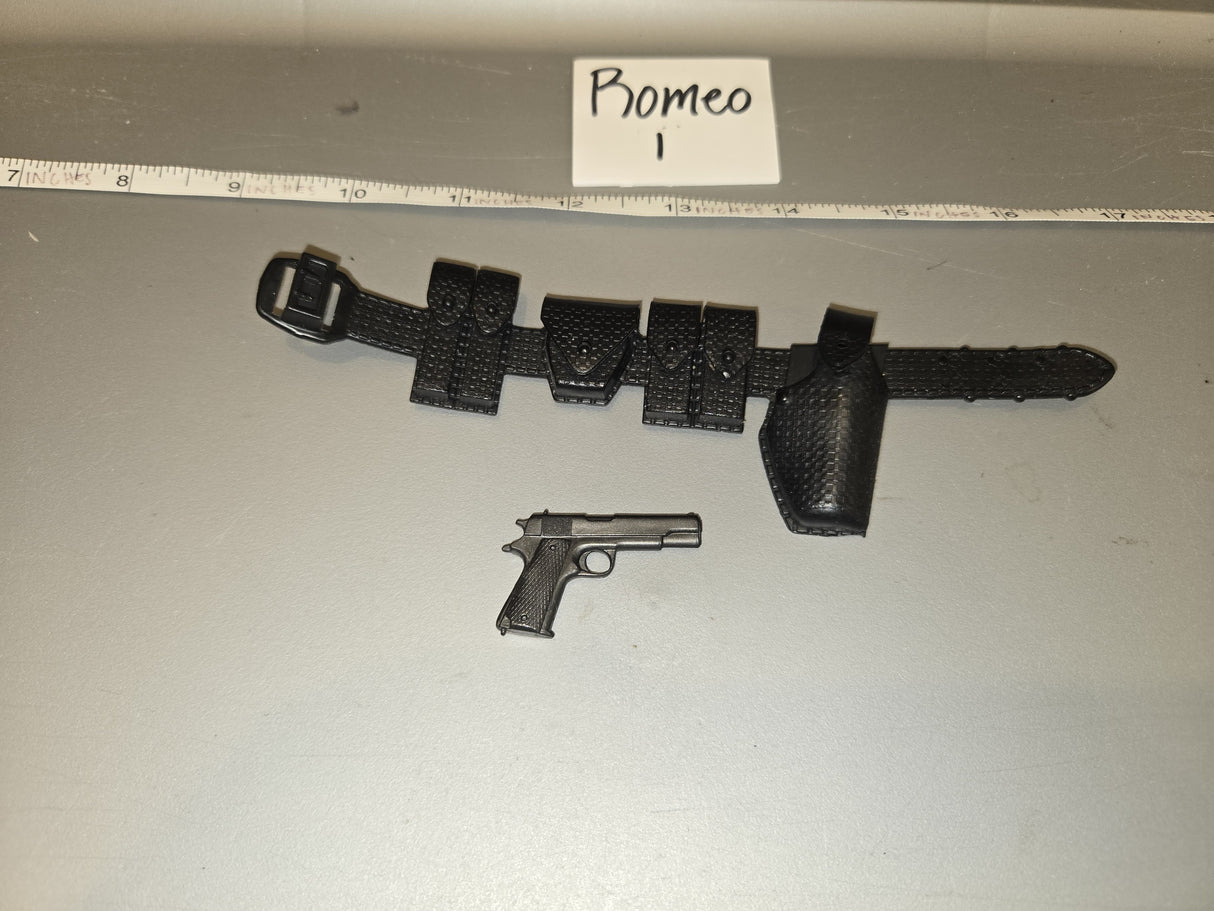 1:6 Scale Modern Era Police Duty Belt with Gear