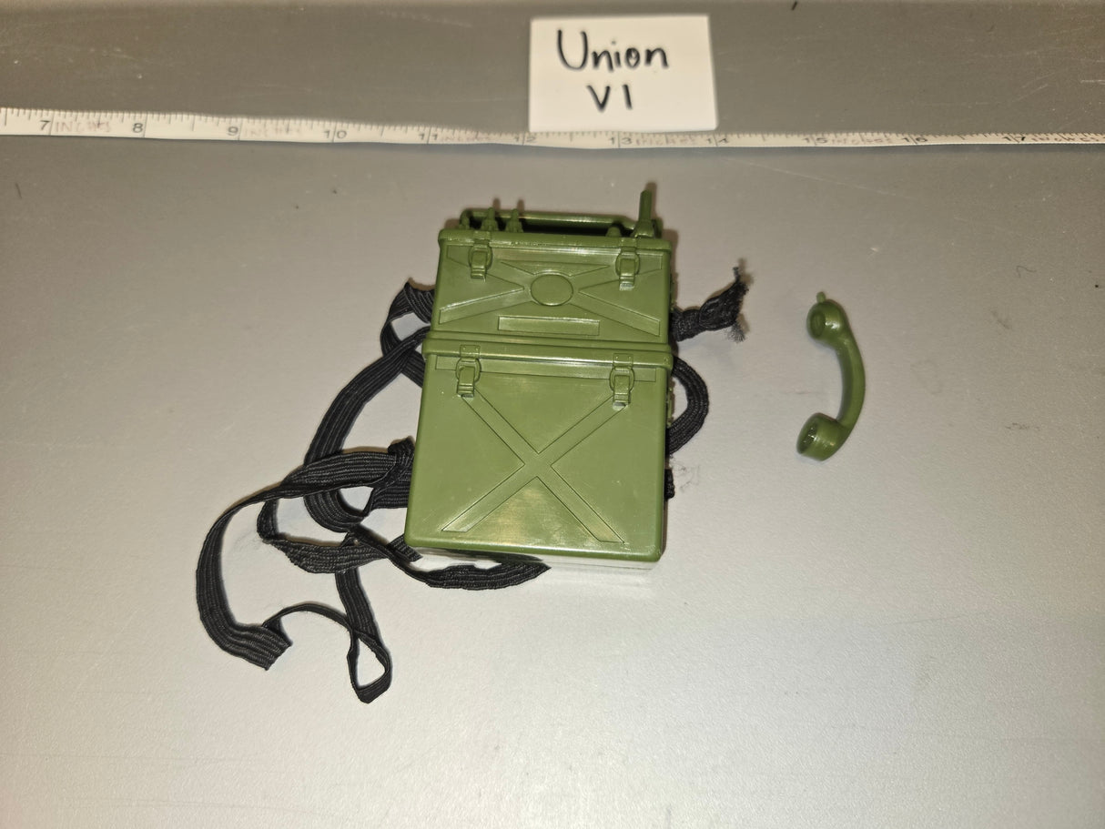 1/6 Scale WWII US SCR-300 Backpack Radio