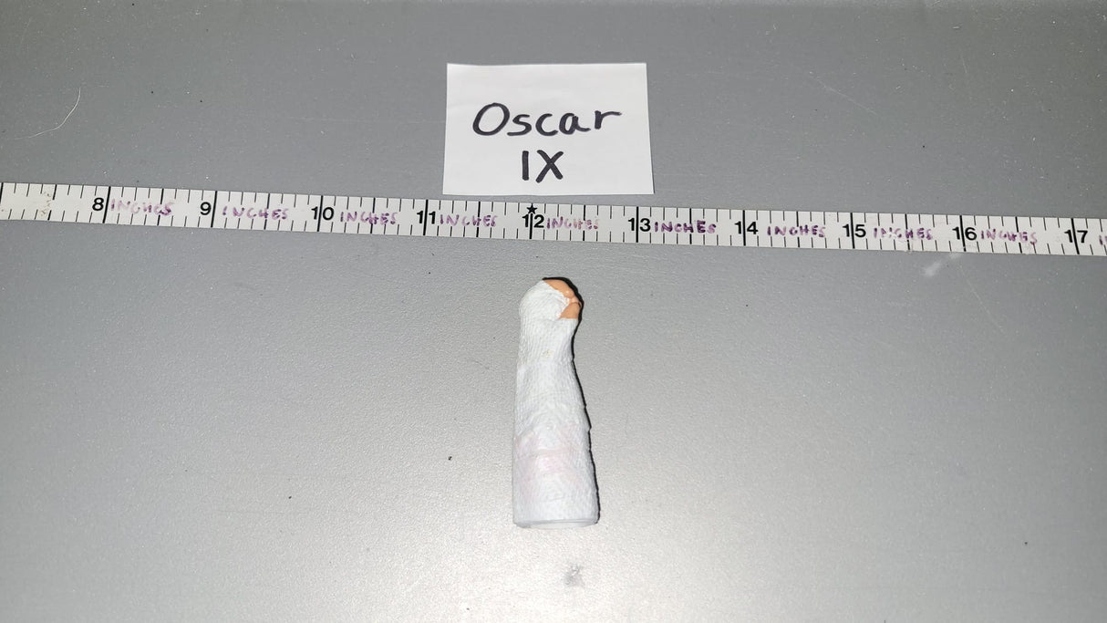 1/6 Scale WWII German Medic Cast Arm