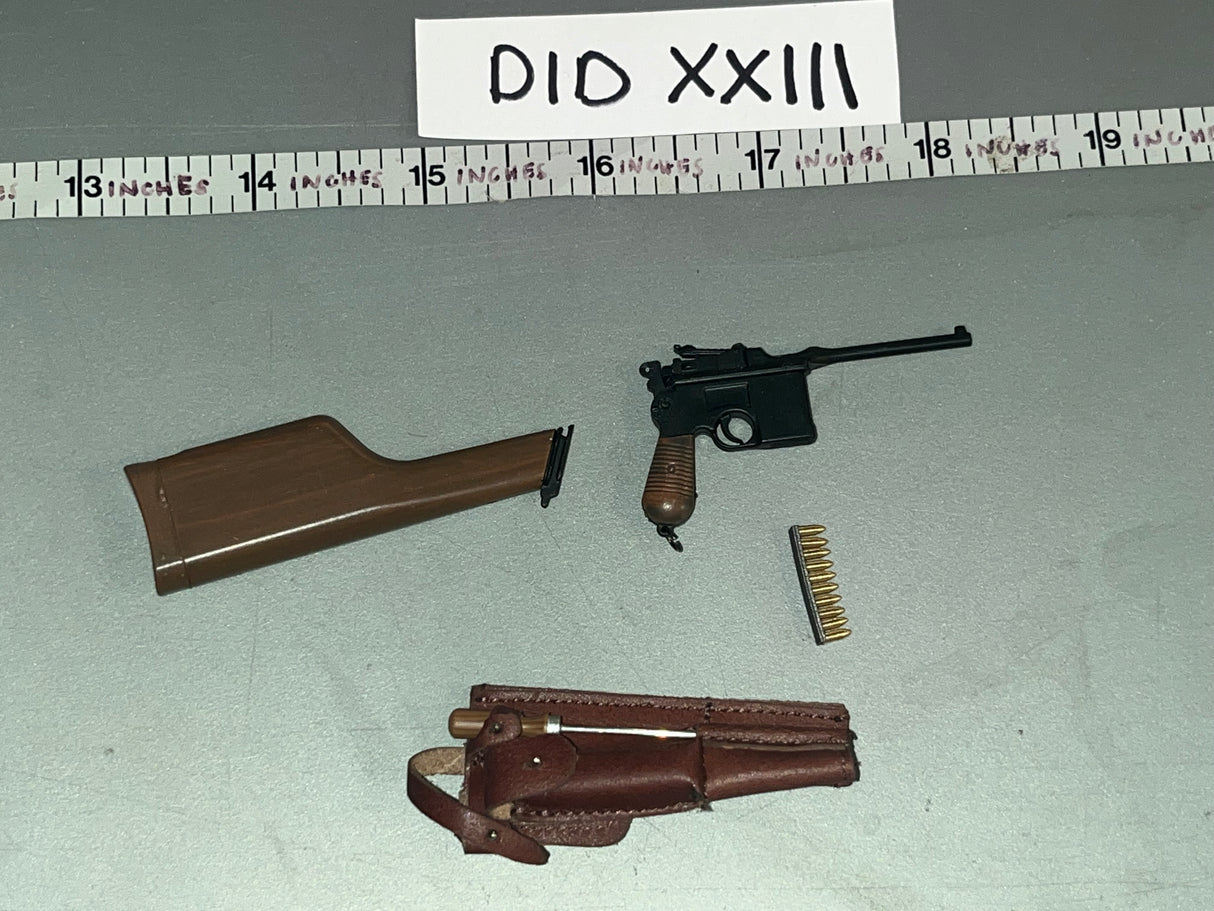1/6 Scale World War One German Broom Handle Pistol - DID MG08 Gunner 11015