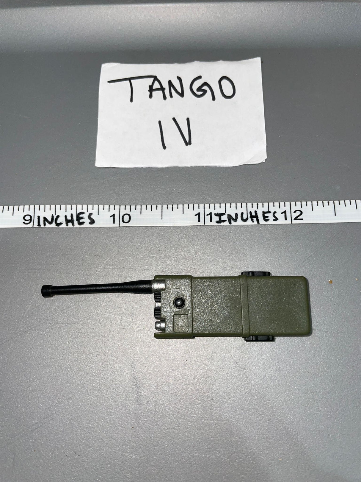 1/6 Scale Modern Era Radio