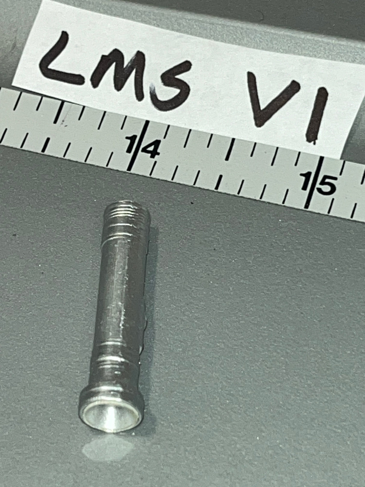 1:6 Korean War Chicom PLA Chinese Flashlight - Vietnam NVA - Flagset
