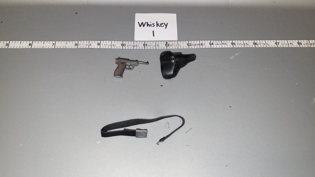1/6 Scale WWII German Pistol and Holster
