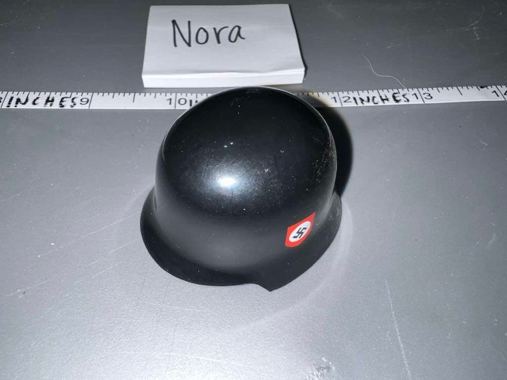 1/6 WWII German Parade Guard Helmet