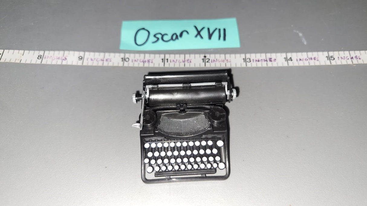 1:6 Scale WWII US Typewriter