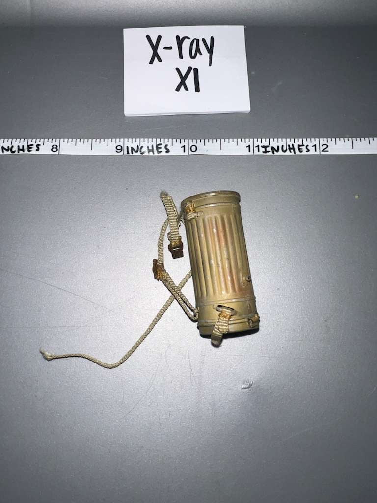 1:6 WWII German Gas Mask Canister - Afrika Korps