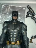 1/6 Scale Justice League DC Tactical Batman - Hot Toys Loose Figure - TMS085 - Comic Book