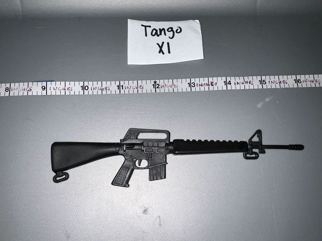 1:6 Scale Vietnam Era US M-16 Rifle