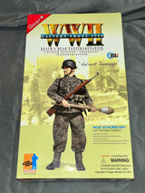 1/6 Scale WWII GERMAN Panzergrenadier Helmut Jenninger - NIB Dragon