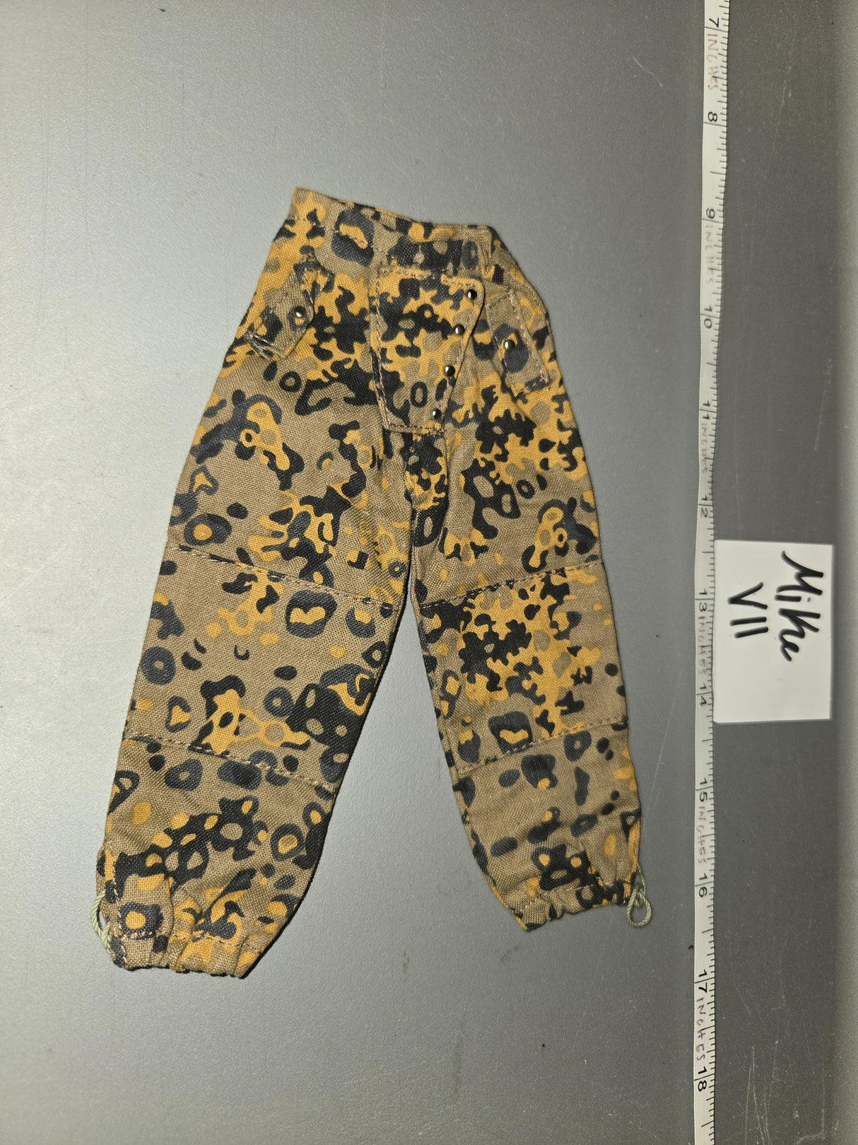1/6 WWII German Oak Pants
