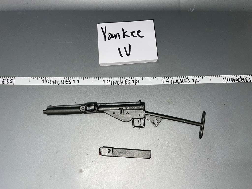 1:6 Scale WWII British Sten Gun