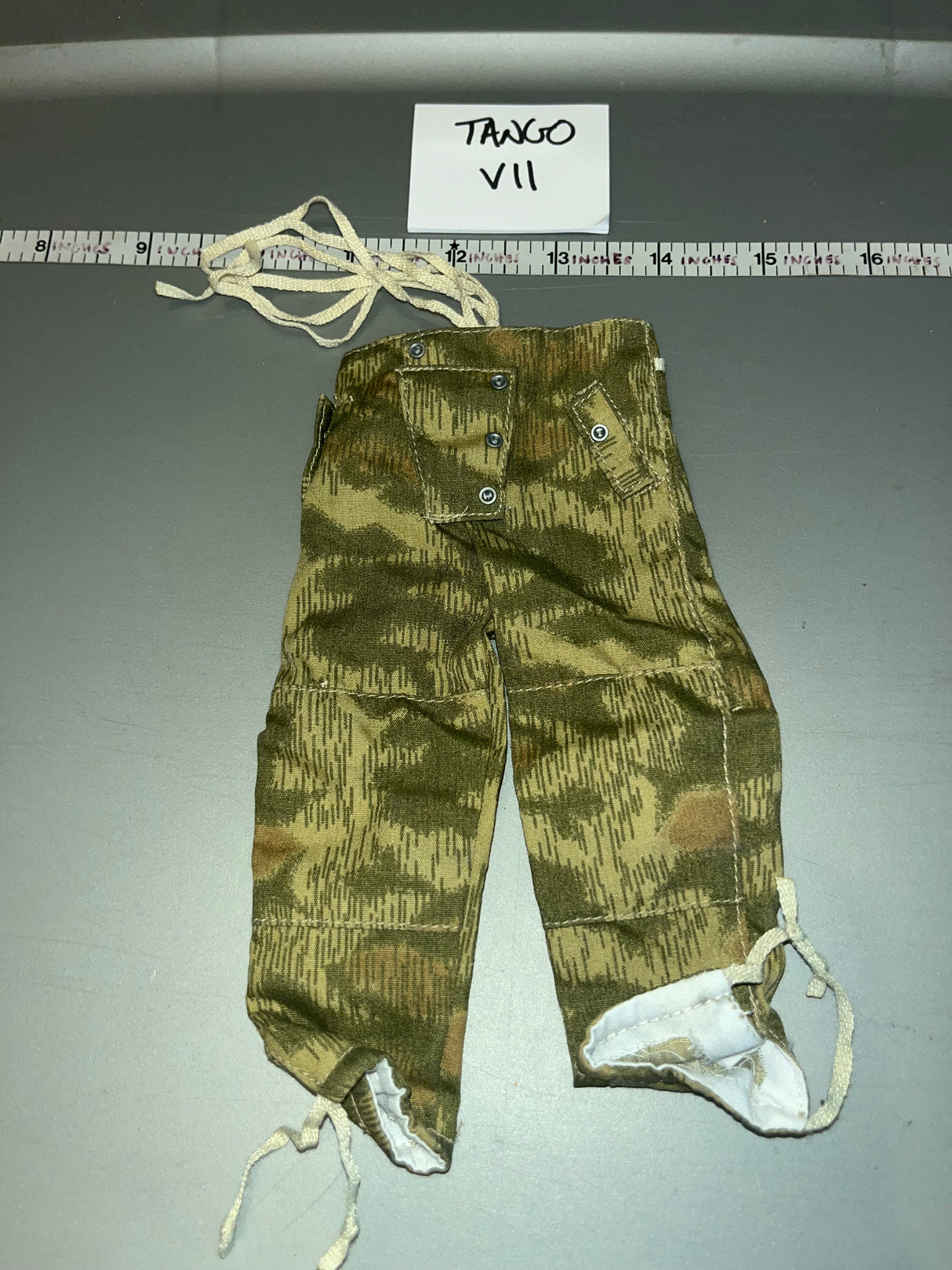 1/6 WWII German Winter Pants - Marsh - Dragon