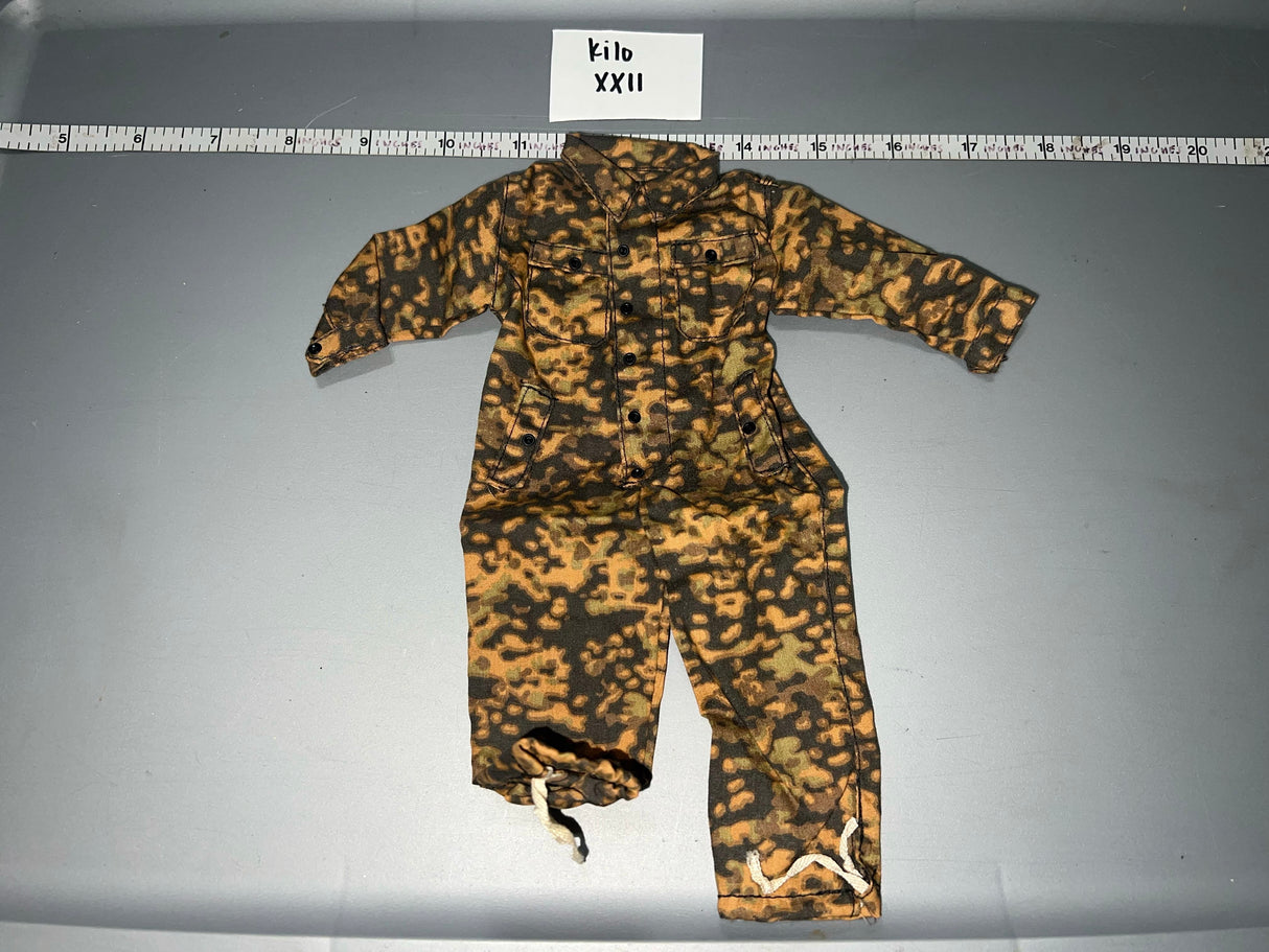1/6 Scale WWII German Blurred Edge Camouflage Tanker Coveralls Uniform