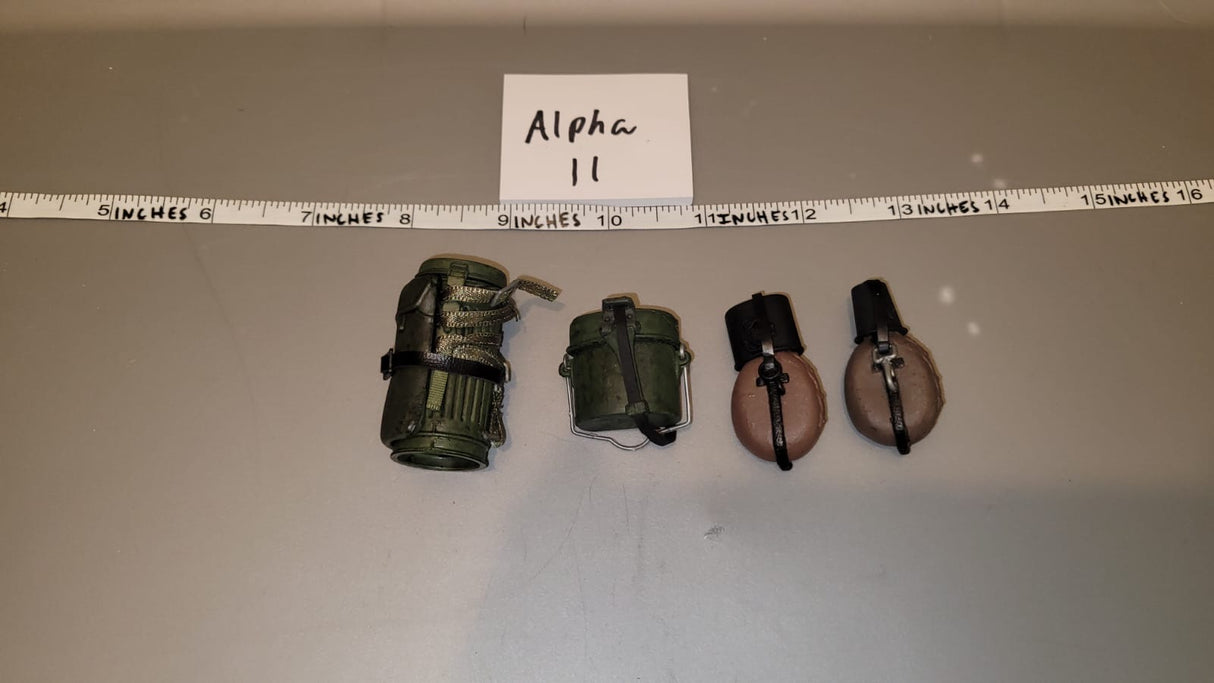 1/6 Scale WWII German Field Gear Lot