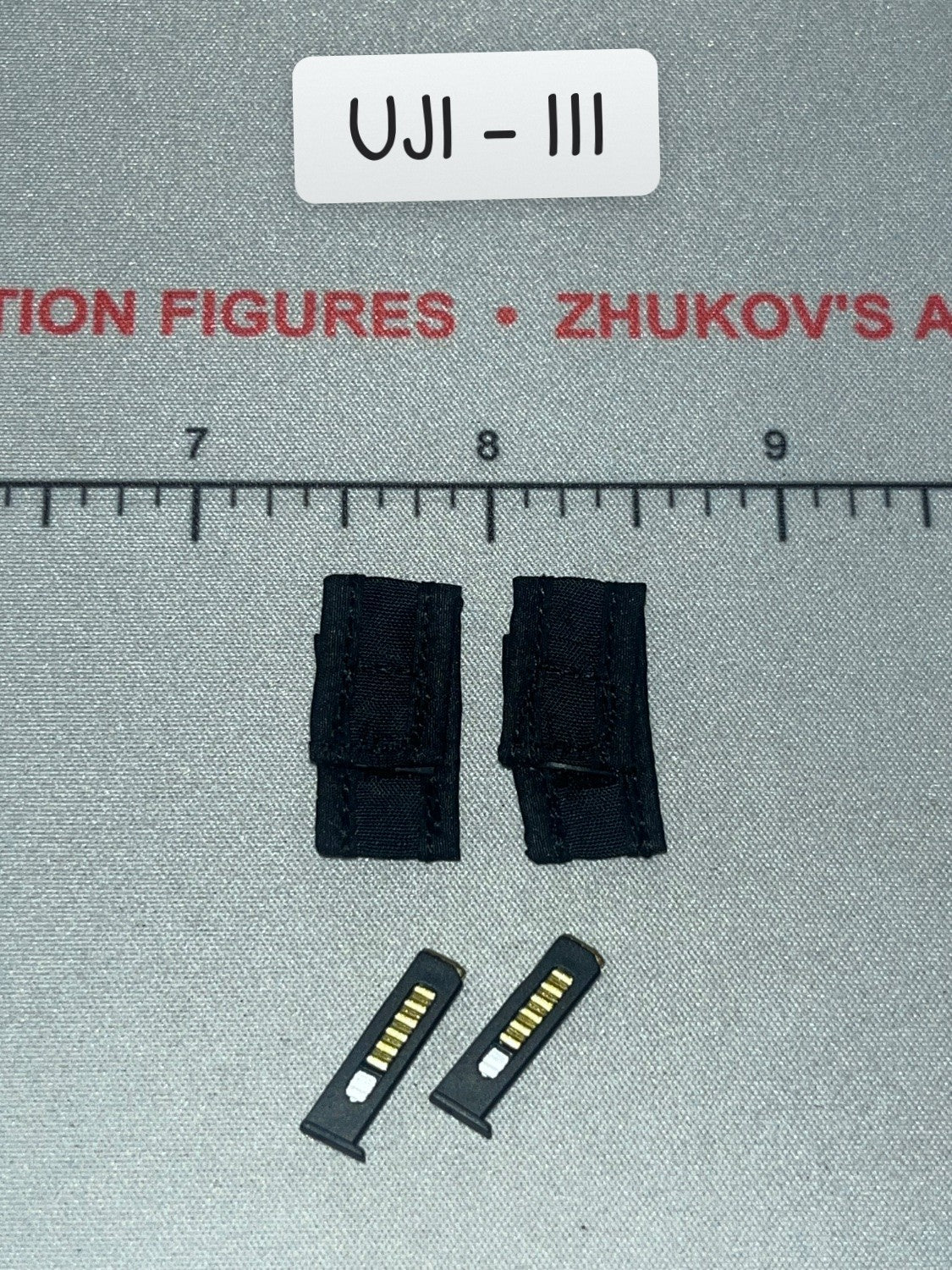 1/6 Scale Modern Era Ammunition Pouches with Magazines Set - Fsb Vympel—Beslan School Siege UJINDOU