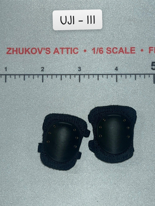 1/6 Scale Modern Era Knee Pads Pair - Fsb Vympel—Beslan School Siege UJINDOU